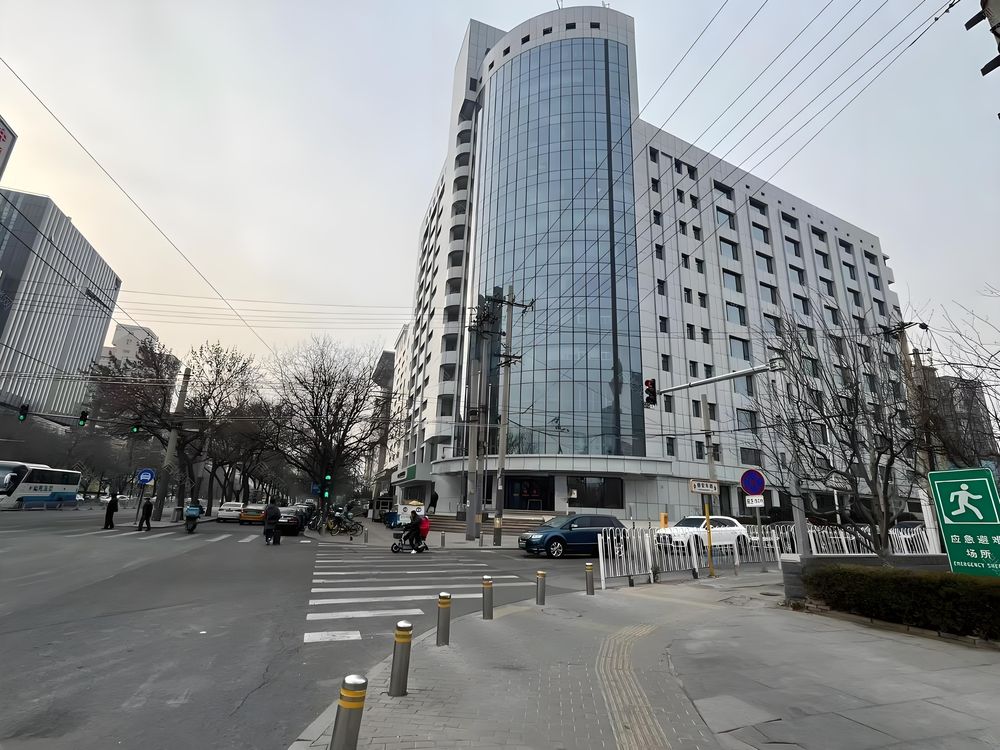 化信大厦外观图1